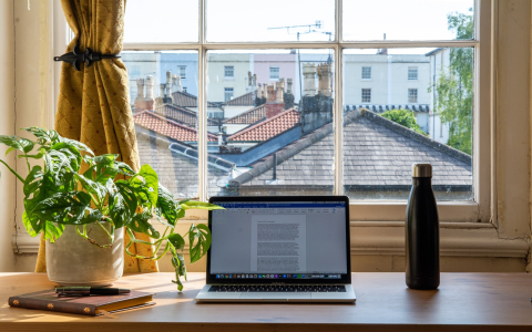 Mastering Feng Shui: The Importance of Corner Treatments on L-shaped Desks